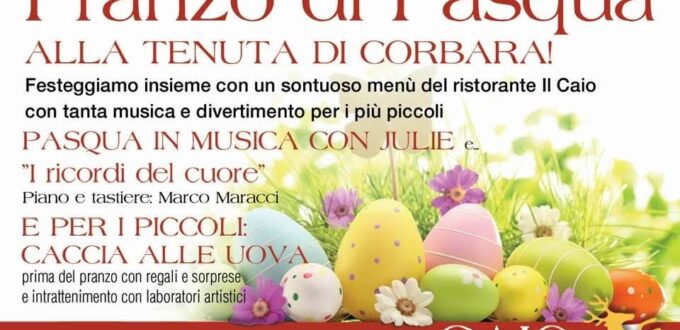 Composizione di uova colorate e fiori di campo
